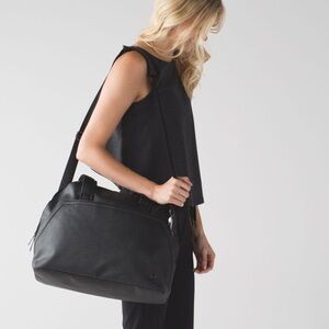 Lululemon Black Go Getter Duffle Bag Overnight Gym Tote‎